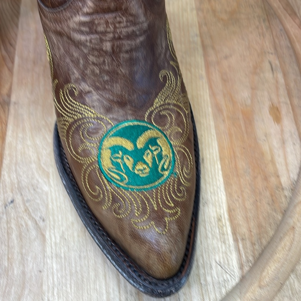 ⭐️NWT Colorado State woman’s gameday embroidered distressed cowboy boots SZ 5.5B - Picture 6 of 12